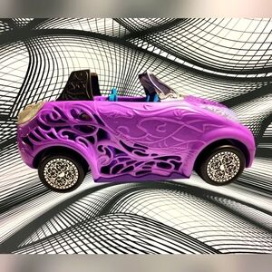 Monster High Scaris City of Frights Convertible